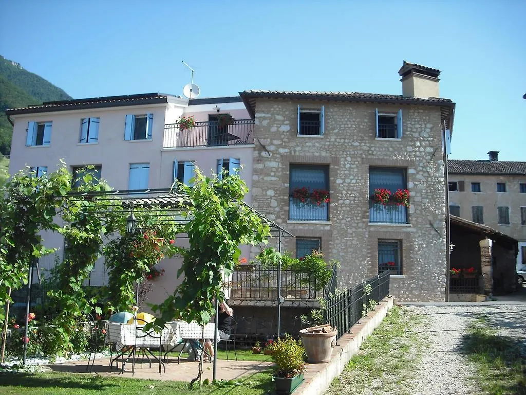 Country Club Da Cesco Guest House Borso del Grappa 0*,  Italy